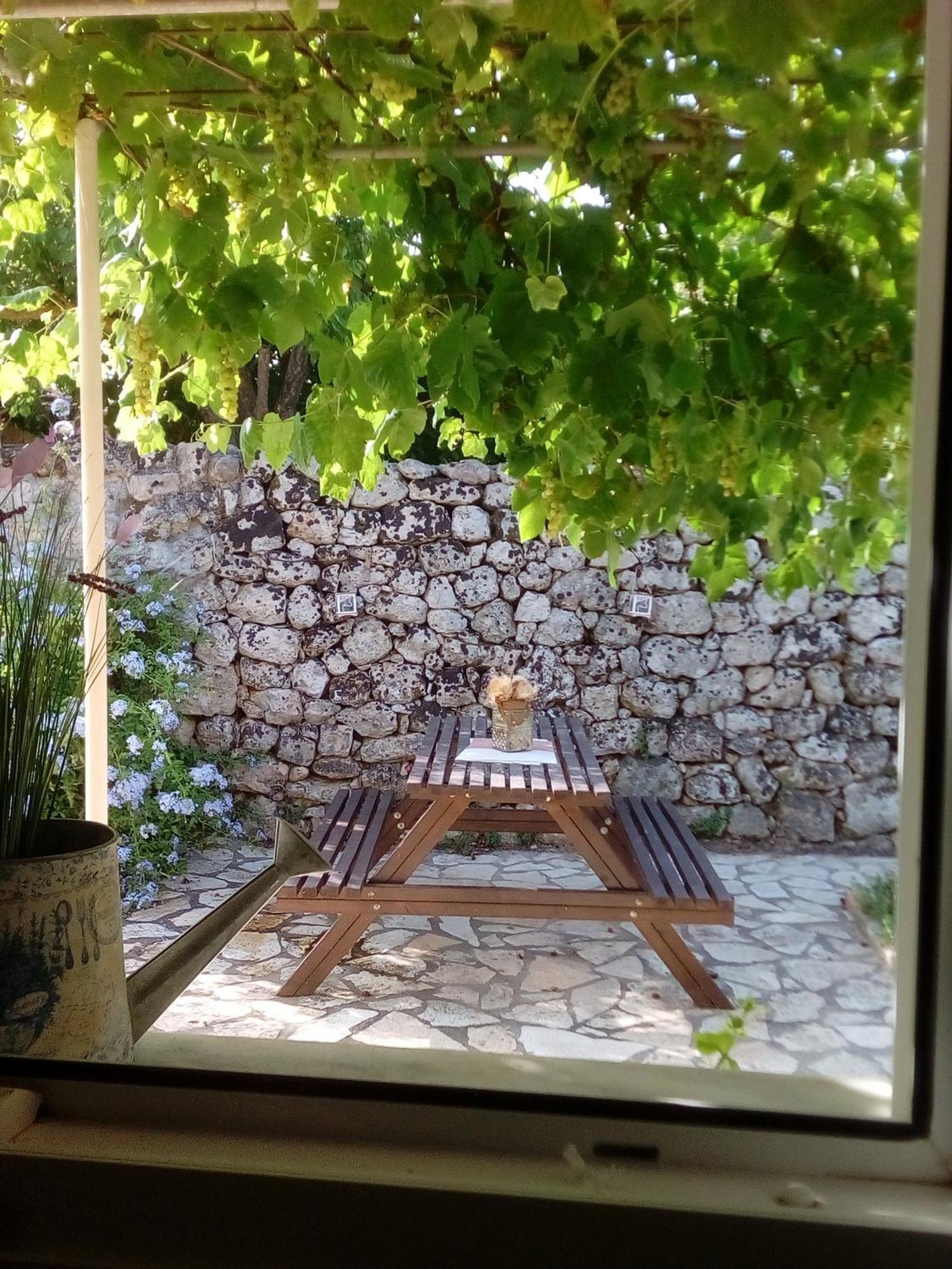 Adonino Residence-The House Of Pomegranates Lakíthra Esterno foto